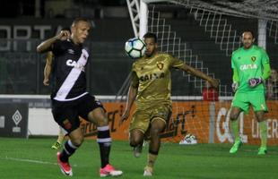 Lus Fabiano marcou o primeiro gol do jogo, de cabea, no segundo tempo. Em contra-ataque, Douglas marcou o segundo do Vasco na partida, enquanto Andr, de pnalti, j perto do fim, descontou para o Leo.