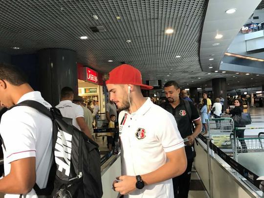 Sob o comando do técnico interino Adriano Teixeira, Tricolor tentará vitória fora de casa para se recuperar da derrota em casa e voltar ao G4