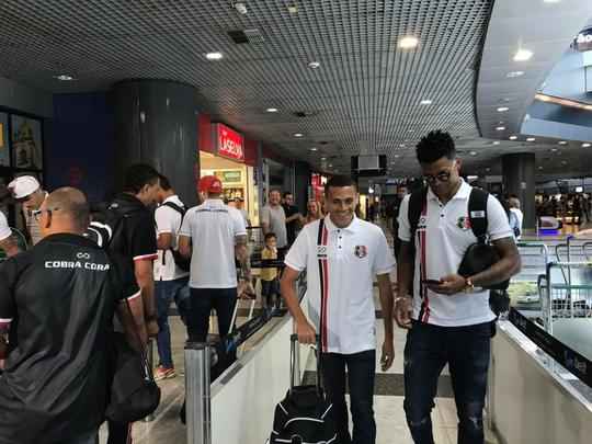 Sob o comando do técnico interino Adriano Teixeira, Tricolor tentará vitória fora de casa para se recuperar da derrota em casa e voltar ao G4