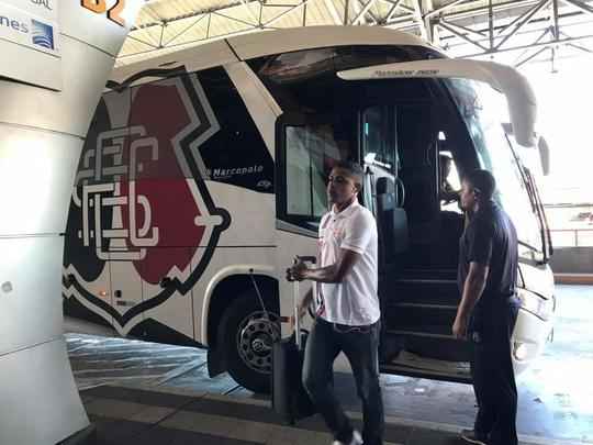 Sob o comando do técnico interino Adriano Teixeira, Tricolor tentará vitória fora de casa para se recuperar da derrota em casa e voltar ao G4