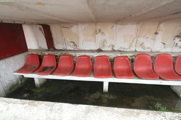 Gramado est sendo morto para o implante de um novo; expectativa  de retomar jogos a partir do Brasileiro 2018; at l, um longo caminho