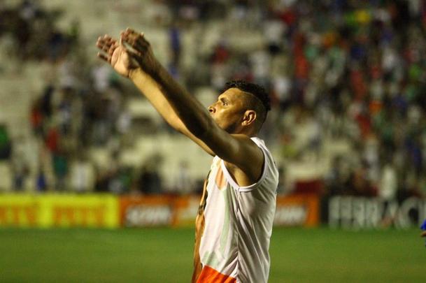 Rubro-negros venceram o Carcar por 1 a 0 e voltam do serto pernambucano com a 41 conquista de um Campeonato Pernambucano