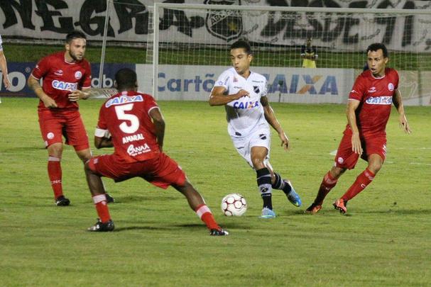 Nutico fez uma partida segura defensivamente, ao contrrio de outros jogos. Na frente, o ABC se abriu para os contra-ataques o Timbu soube aproveitar uma das poucas chances que apareceram. Gilmar, de cabea, marcou o gol da vitria alvirrubra, que encerrou o jejum de vitrias na Srie B. Ainda assim, situao da equipe na tabela  crtica, com apenas cinco pontos e na lanterna