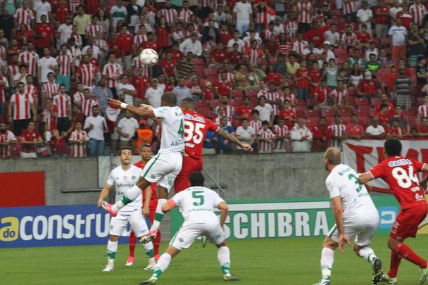 O Náutico recebeu o Juventude na Arena de Pernambuco, com apoio da torcida, que compareceu ao estádio para apoiar o time. O primeiro tempo de jogo foi marcado pelo equilíbrio. Diante disso, o Timbu se deu melhor porque aproveitou a chance que teve. Já no fim da etapa, Gilmar abriu o placar