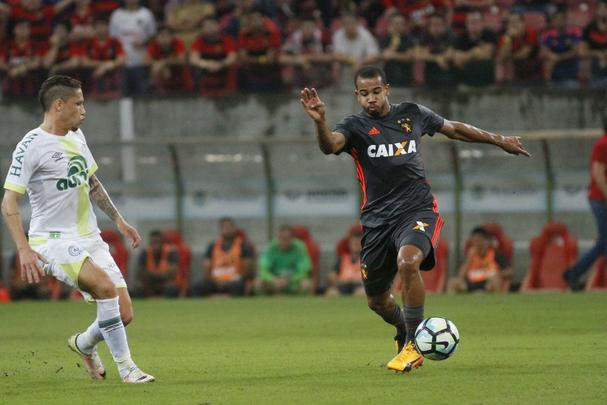 Sport e Chapecoense duelaram pela 13 rodada da Srie A na Arena de Pernambuco