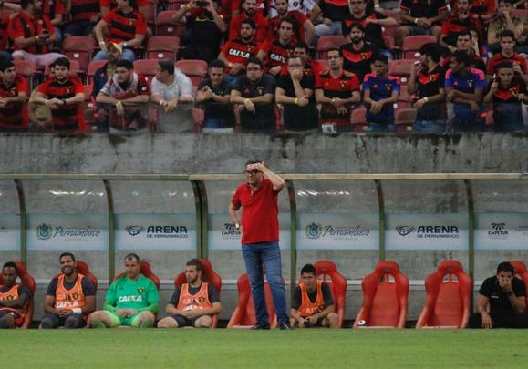 Sport e Chapecoense duelaram pela 13 rodada da Srie A na Arena de Pernambuco