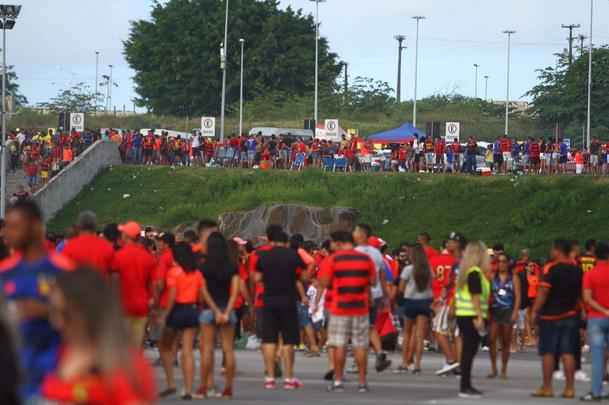 Arquibancadas ficam tomadas para jogo válido pela 16ª rodada do Brasileirão