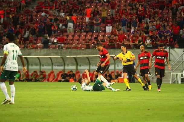 Bem postado, Palmeiras anulou Sport em jogo na Arena de Pernambuco