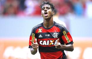 Gabriel (atacante) - Revelado pelo Bahia, atacante est sem espao no Flamengo. Fez apenas uma partida na Srie A.