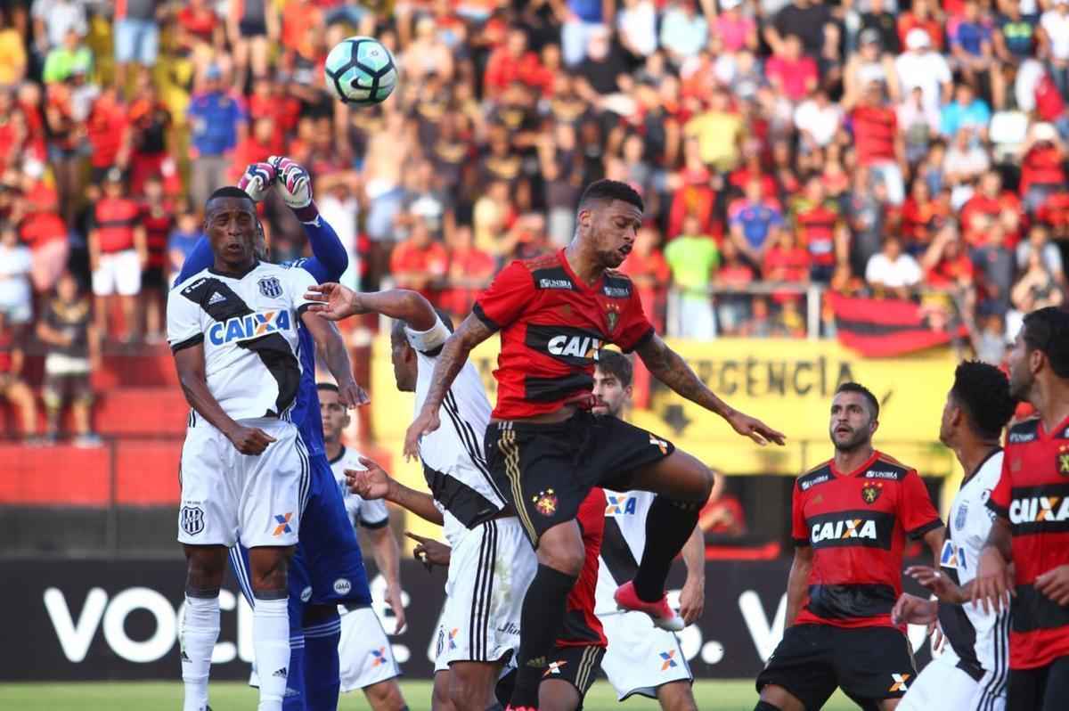 Ilha do Retiro recebeu um bom público no Dia dos Pais para o duelo entre Sport x Ponte preta, válido pela 20ª rodada do Campeonato Brasileiro da Série A
