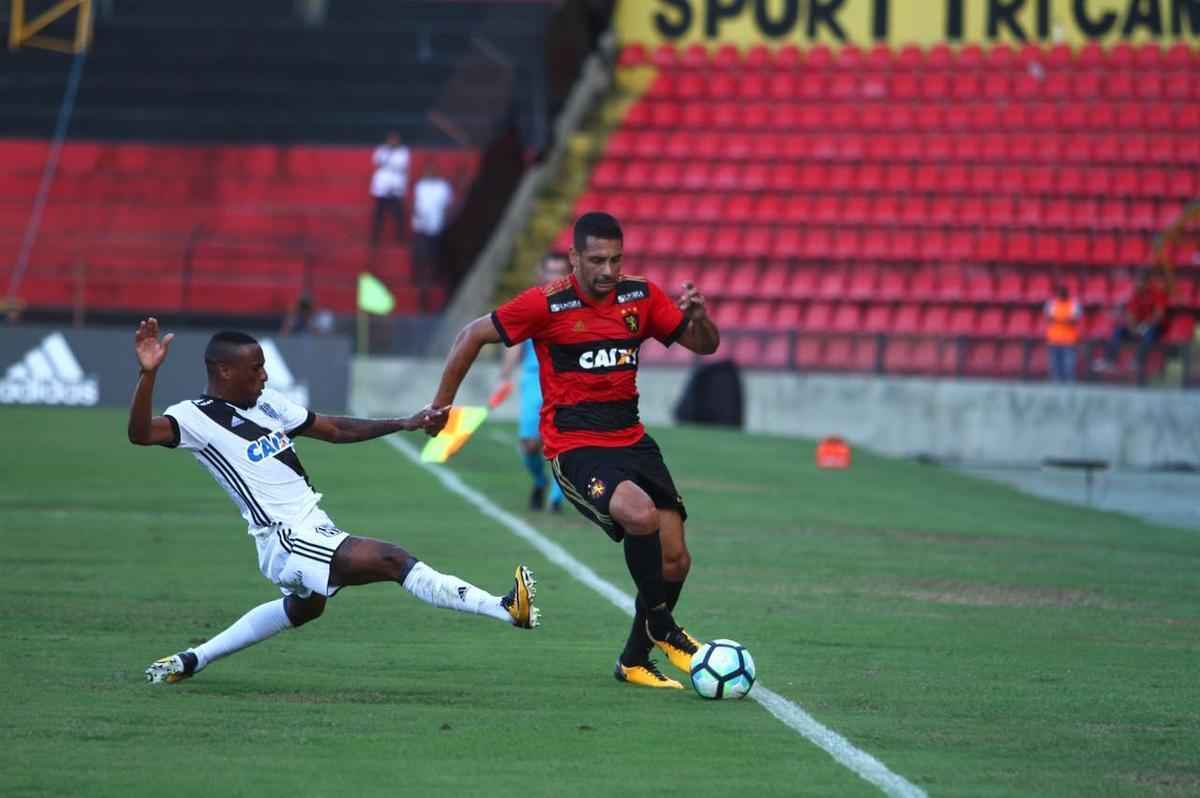 Ilha do Retiro recebeu um bom público no Dia dos Pais para o duelo entre Sport x Ponte preta, válido pela 20ª rodada do Campeonato Brasileiro da Série A