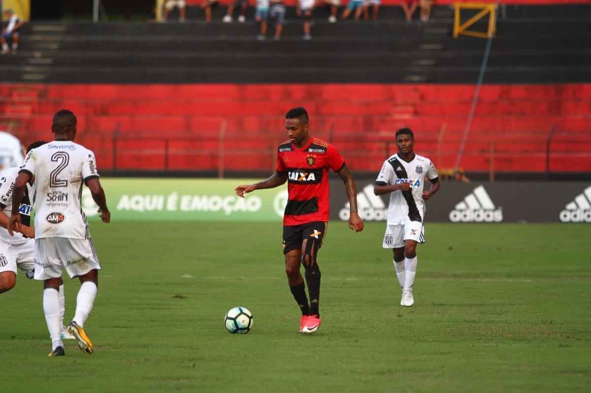 Ilha do Retiro recebeu um bom público no Dia dos Pais para o duelo entre Sport x Ponte preta, válido pela 20ª rodada do Campeonato Brasileiro da Série A