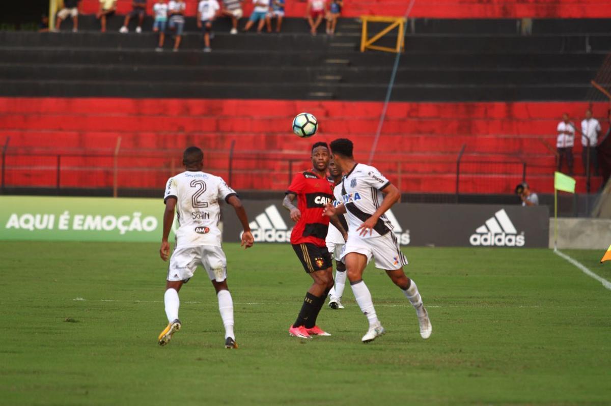 Ilha do Retiro recebeu um bom público no Dia dos Pais para o duelo entre Sport x Ponte preta, válido pela 20ª rodada do Campeonato Brasileiro da Série A