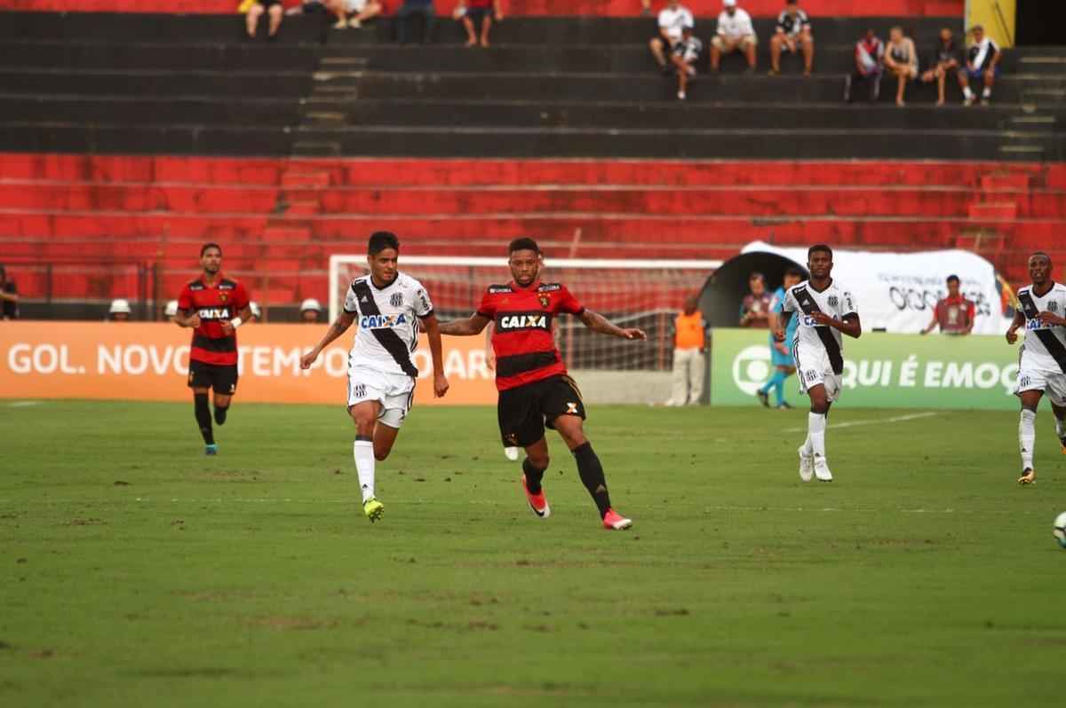 Ilha do Retiro recebeu um bom público no Dia dos Pais para o duelo entre Sport x Ponte preta, válido pela 20ª rodada do Campeonato Brasileiro da Série A