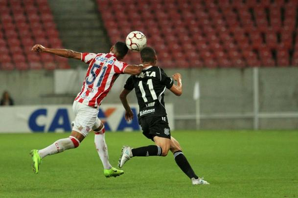Náutico e Figueirense se enfrentaram na noite desta terça-feira, na Arena de Pernambuco, pela 21ª rodada da Série B, em luta direta contra o rebaixamento
