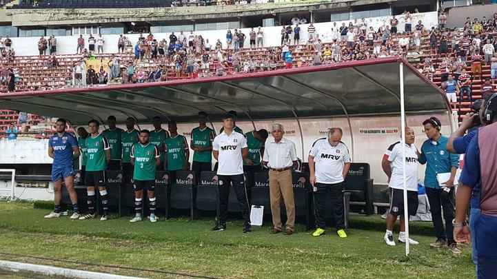 Santa Cruz e CRB se enfrentam no Arruda com o time coral na luta contra o rebaixamento