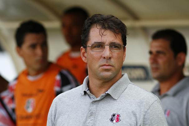 20 anos aps a conquista do Estadual, Martelotte retornava ao Arruda, dessa vez como treinador. Ainda no incio de sua carreira na rea tcnica, s havia treinado os inexpressivos Taubat (2003) e Ituano (2012), alm de um perodo como interino do Santos (2010-12). Chegava como aposta da diretoria para substituir Z Teodoro.