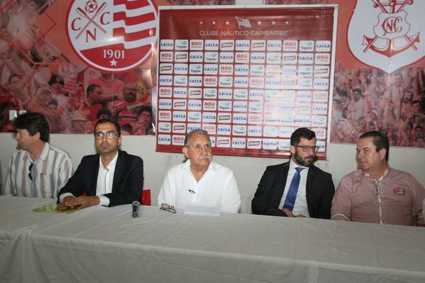 Presidente do Conselho Deliberativo, Gustavo Ventura,  o sucessor natural e deve assumir o clube a partir de agora Nando 