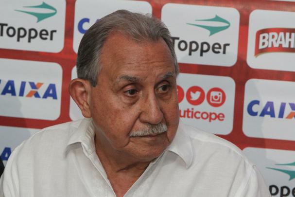 Presidente do Conselho Deliberativo, Gustavo Ventura,  o sucessor natural e deve assumir o clube a partir de agora Nando 