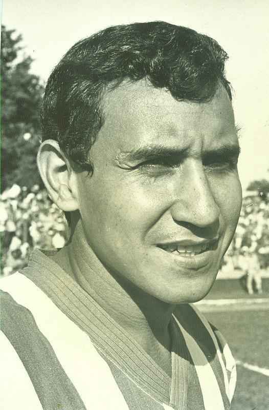 Ivan Brondi atuou em 128 das 140 partidas da campanha que levou o hexacampeonato pernambucano ao Nutico.   o atleta que mais participou da trajetria to exaltada pelos timbus