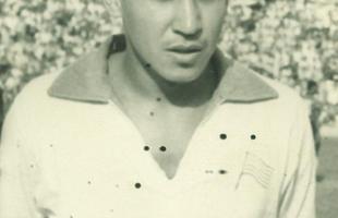 Pela Taa Brasil de 1966, Ivan Brondi participou da histrica goleada de 5 a 3 contra o Santos, de Pel
