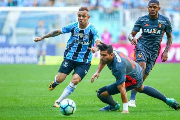 Almejando retornar ao G6 da Série A, o Rubro-negro visitou o time sulista na Arena do Grêmio em partida válida pela 22ª rodada do Brasileiro