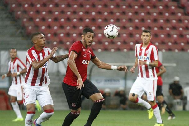 Na luta contra o rebaixamento, Nutico recebe time gacho na Arena de Pernambuco