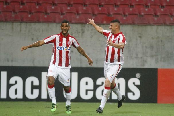 Na luta contra o rebaixamento, Nutico recebe time gacho na Arena de Pernambuco