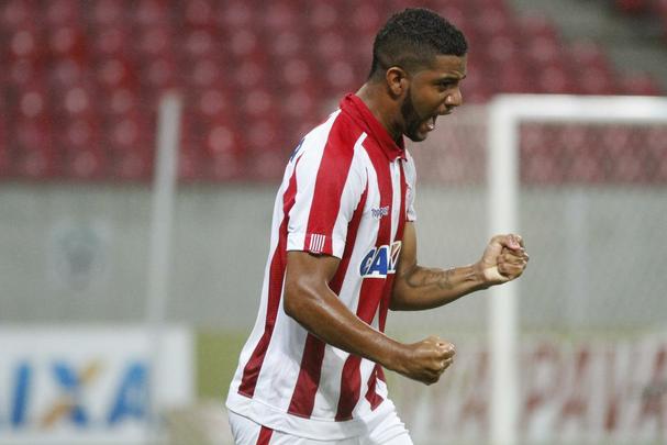 Na luta contra o rebaixamento, Nutico recebe time gacho na Arena de Pernambuco