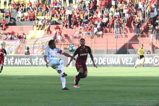 Com novo terceiro padro, Sport encara Ava pela 23 rodada