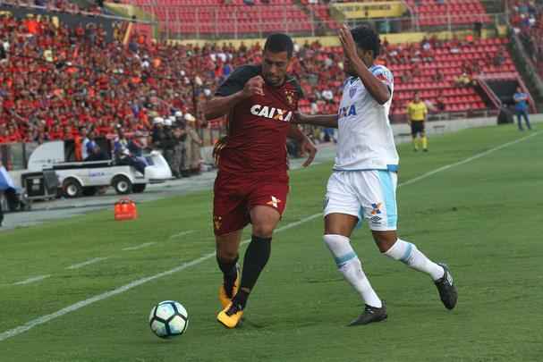 Com novo terceiro padro, Sport encara Ava pela 23 rodada