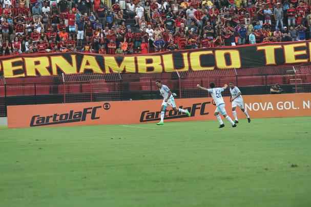 Com novo terceiro padro, Sport encara Ava pela 23 rodada