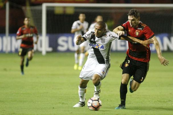 O Sport aproveitou melhor as oportunidades criadas no primeiro tempo de jogo com a Ponte Preta. Assim, apesar de certo equilbrio na etapa, o Leo finalizou na frente do placar, com 2 a 0