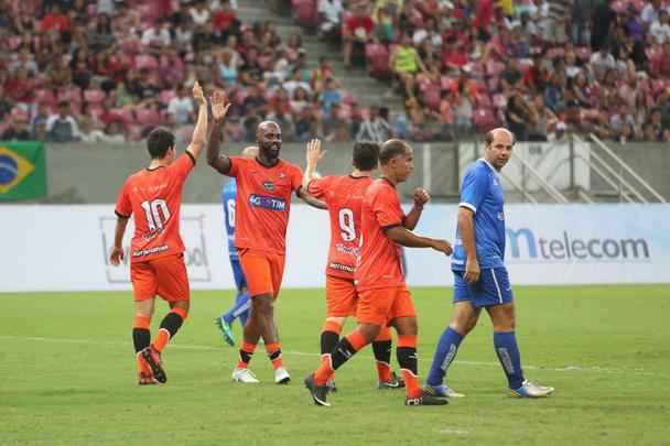 Arena de Pernambuco recebeu times comandados por Hernanes e Hulk e craques como o pentacampeão Edmilson e o tetracampeão Ricardo Rocha, além de Wesley Safadão, dentre outras personalidades