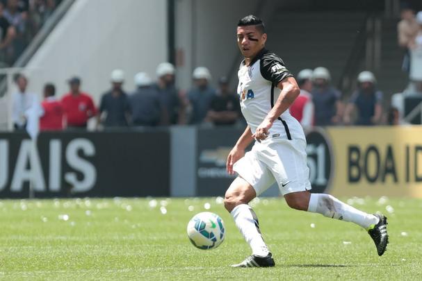 Ralf - O volante de 33 anos teve o contrato com o Beijing Guoan, da China, encerrado. Ídolo do Corinthians, o jogador está vínculo com qualquer clube, mas tem um salário considerado alto