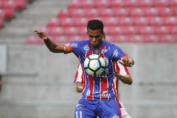 Timbu sofre em campo, mas consegue avanar nos pnaltis por 5 a 4, com duas defesas do goleiro Jefferson