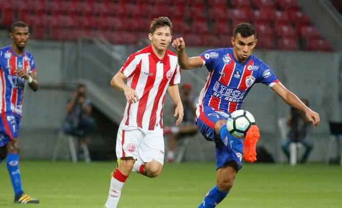 Timbu sofre em campo, mas consegue avanar nos pnaltis por 5 a 4, com duas defesas do goleiro Jefferson