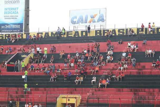 Sport recebeu o Atltico Tucumn na quarta edio da Taa Ariano Suassuna e apresentou o elenco para a temporada 2018. 