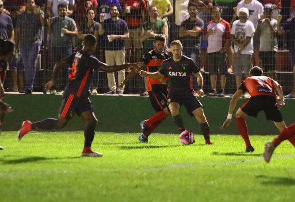 Rubro-negros duelam na rodada de abertura do Campeonato Pernambucano