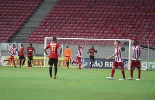 Na etapa final, o Sport pressionou mas no conseguiu superar a defesa bem postada do Nutico. Perto do final da partida, o jovem da base Tharcysio ainda marcou o terceiro gol do jogo, dando nmeros finais ao placar: 3 a 0.