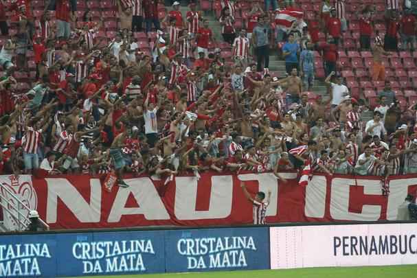 Na etapa final, o Sport pressionou mas no conseguiu superar a defesa bem postada do Nutico. Perto do final da partida, o jovem da base Tharcysio ainda marcou o terceiro gol do jogo, dando nmeros finais ao placar: 3 a 0.