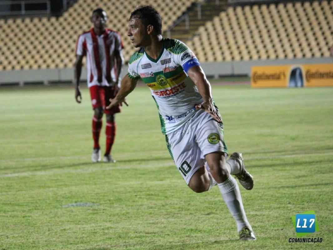 No primeiro tempo, Breno Calixto cometeu pnalti aps Jonas Piupiu acertar a trave timbu. Na cobrana, Ulisses anotou o gol para o Cordino. Na etapa complementar, Timbu conseguiu segurar a presso e chegou ao empate com gol de Camutanga e se classificou na Copa do Brasil.