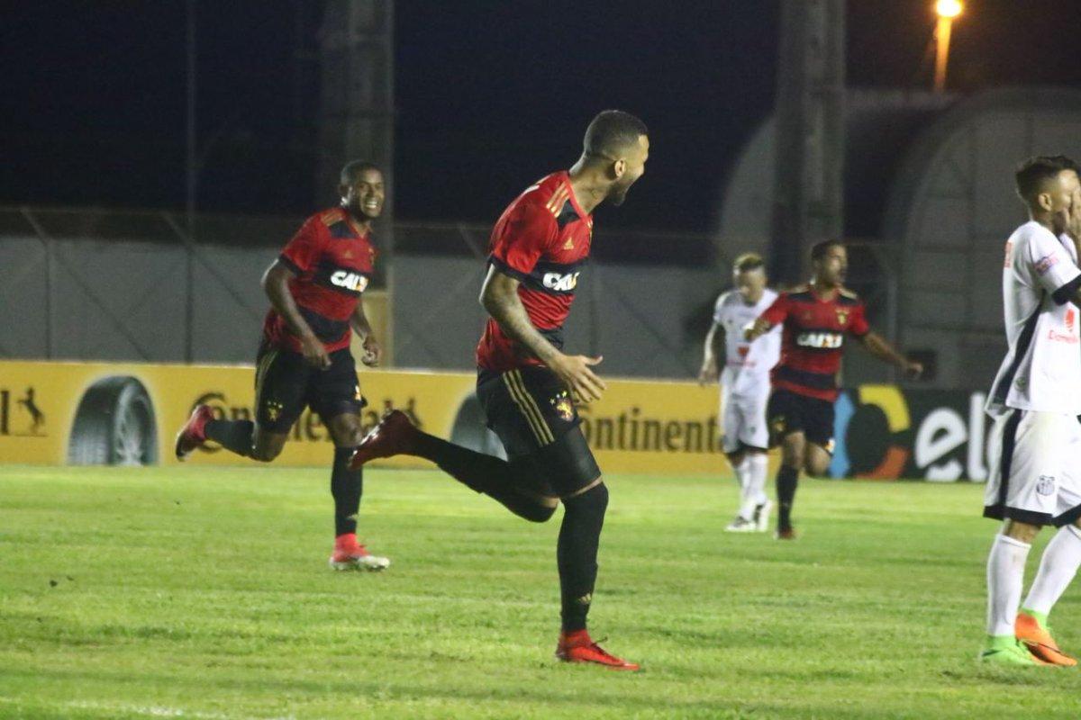 Podendo at empatar, Leo conquistou vencer por 2 a 1, mesmo no apresentando um bom futebol. Leandro Pereira marcou duas vezes para o Sport e Bruno anotou para o Santos-AP.