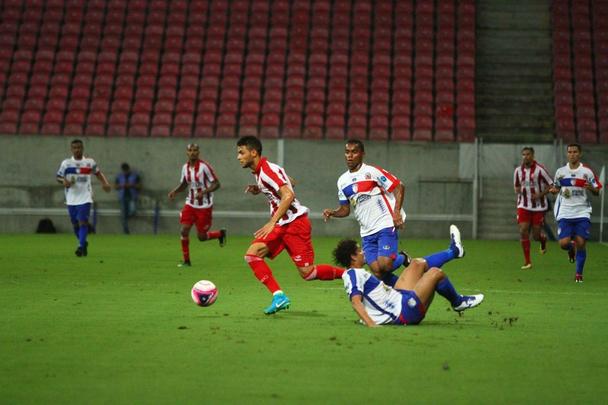 Nutico vence jogo por 2 a 1 com gol e assistncia do estreante Ortigoza