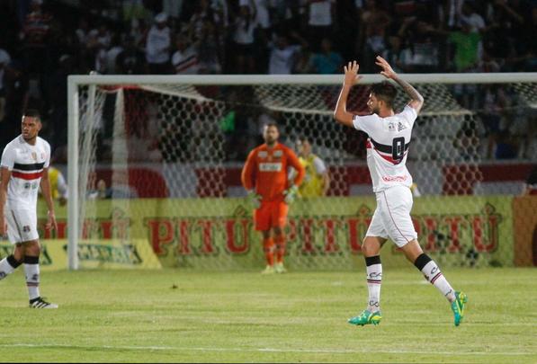 No Arruda, Tricolor disputa liderana do grupo A com time de Alagoas