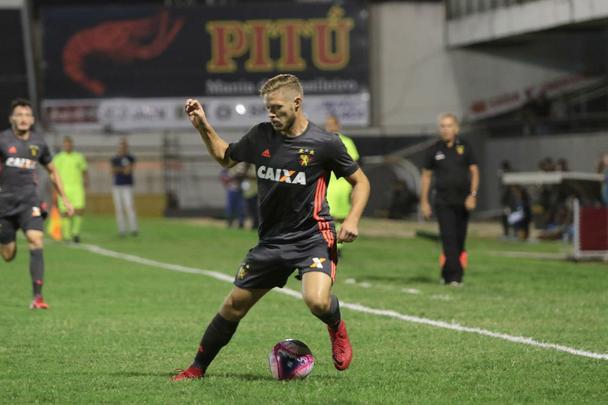 Em crise, Sport perde chances e não bate Belo Jardim no Luiz Lacerda