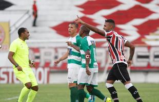 Santa Cruz vence Belo Jardim por 3 a 2, mas apresenta muitos erros na defesa