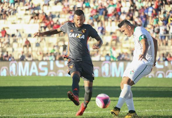 Sport joga melhor, mas apresenta falhas no ataque e empata em 1 a 1 com o Salgueiro