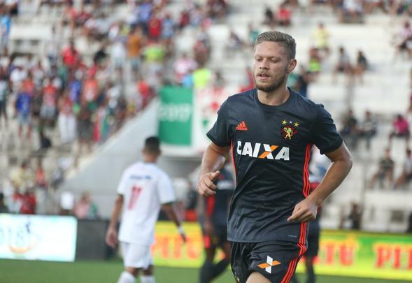 Sport joga melhor, mas apresenta falhas no ataque e empata em 1 a 1 com o Salgueiro