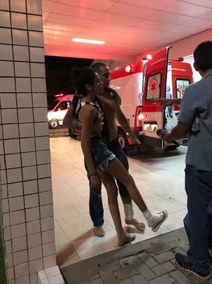 As ambulâncias que deixaram a Ilha do Retiro com feridos foram para a UPA da Abdias, a mais próxima do local. De lá, porém, os pacientes foram reencaminhados para outras UPAs, como Imbiribeira e Caxangá, onde há atendimento de ortopedia no horário. Apenas casos menos graves, como escoriações, foram solucionados na UPA da Abdias